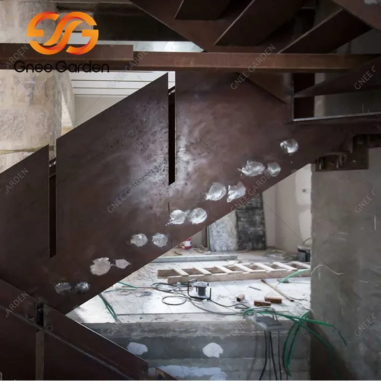 Corten 강철 계단 및 벽 클래딩