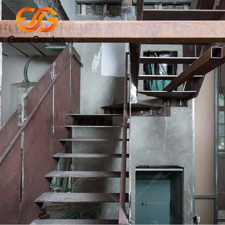 정원 Corten 강철 계단